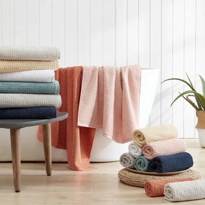 Tommy Bahama Northern Pacific 100% Cotton Terry- 6 Piece- Towel Set, Orange- 6 Pc Towel Set 4 Tommy Bahama Northern Pacific 100% Cotton Terry- 6 Piece- Towel Set, Orange- 6 Pc Towel Set - Image 4