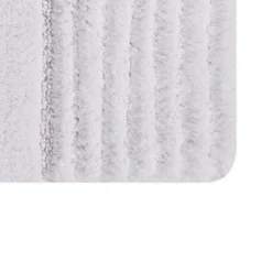 Chakkar Board 220 GSF Non Skid Back Bath Rug 17in X 24in By Knightsbridge